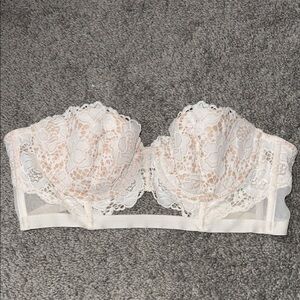 Victoria's Secret Lace Strapless Bra - Cream